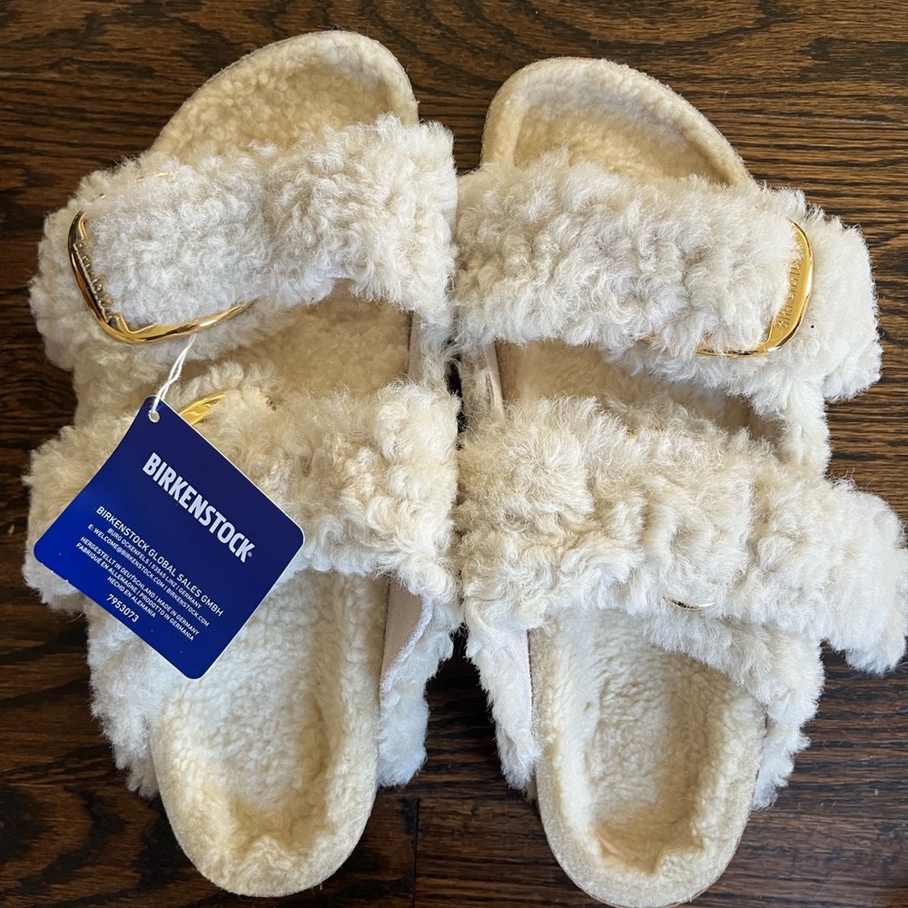 NIB Birkenstock Arizona Teddy Big Buckle Sandal in Eggshell Size 41